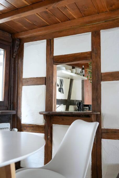 Charmante Fachwerk Wohnung Mit Terrasse In Der Altstadt Koblenz  Ngoại thất bức ảnh