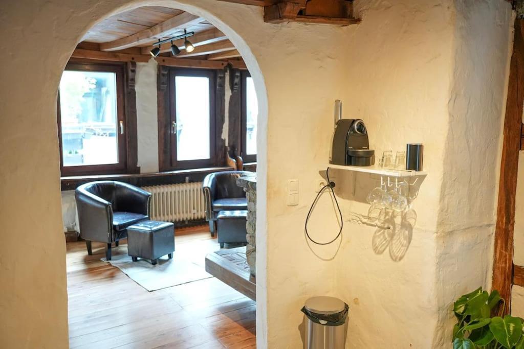 Charmante Fachwerk Wohnung Mit Terrasse In Der Altstadt Koblenz  Ngoại thất bức ảnh
