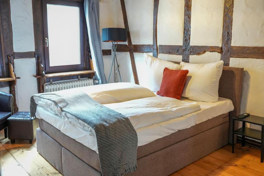 Charmante Fachwerk Wohnung Mit Terrasse In Der Altstadt Koblenz  Ngoại thất bức ảnh