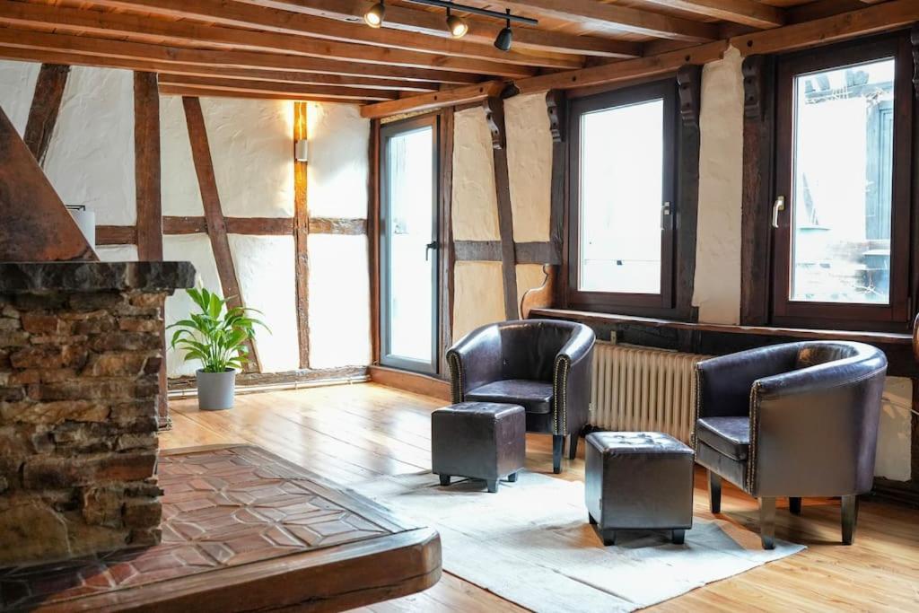Charmante Fachwerk Wohnung Mit Terrasse In Der Altstadt Koblenz  Ngoại thất bức ảnh