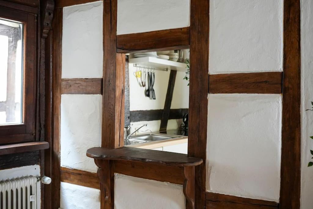 Charmante Fachwerk Wohnung Mit Terrasse In Der Altstadt Koblenz  Ngoại thất bức ảnh